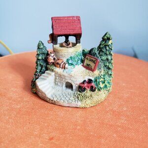 LIBERTY FALLS Collection AH125 WISHING WELL FIGURINE 1996 EUC